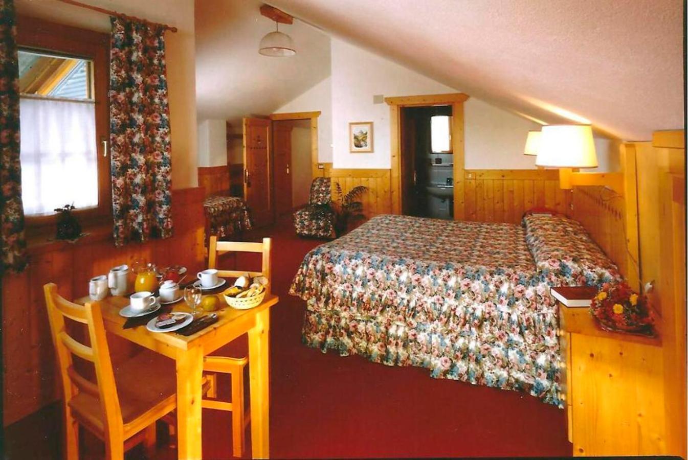 Hotel Locanda Grauson Cogne Luaran gambar